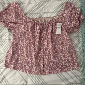 American eagle floral top